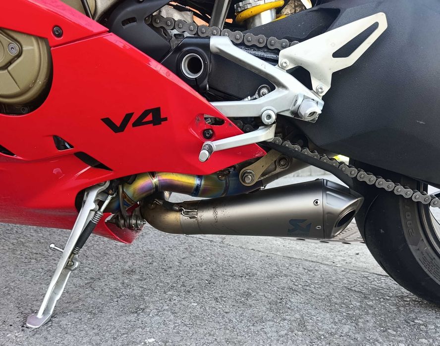 Akrapovic Ducati panigale v4
