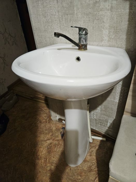 Продам раковину Тюльпаны