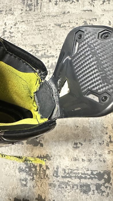 Продам коньки 3S pro