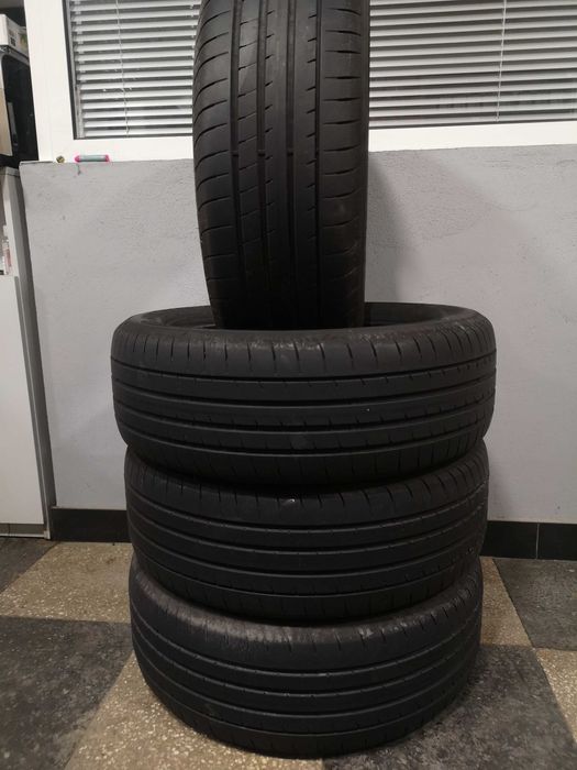 4бр 235/55/18 GOODYEAR 6,5мм грайфер дот:4920  ***