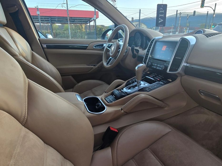 Porsche Cayenne S 3.0i/E-Hybrid/ AWD/ Лизинг