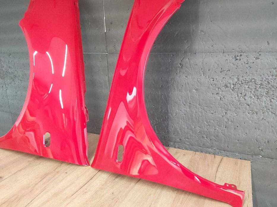 Aripa Fata Dreapta & Stanga VW Bora An 1998-2005 (LY3D (Rosu))