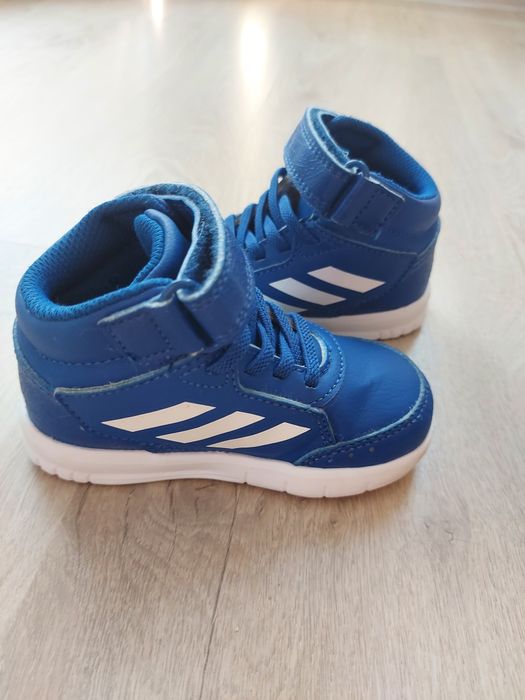 Кецове Adidas N21