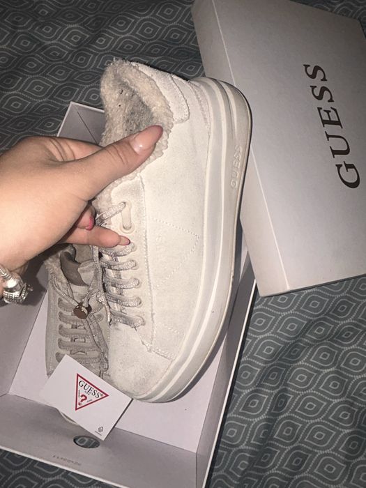 Дамски обувки Guess