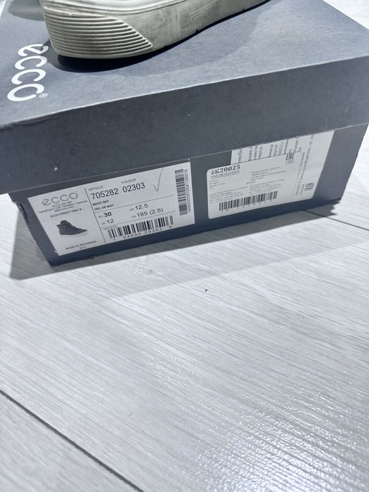 Осенние ботинки ecco