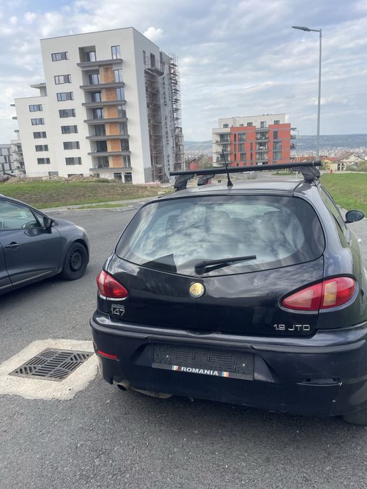 Alfa Romeo 147 1.9 JTD PORNEȘTE – bună pentru dezmembrat / proiect