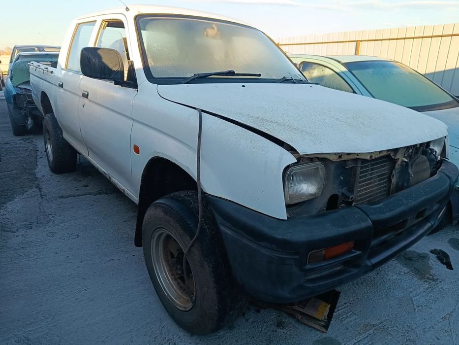 Dezmembrez Mitsubishi l200 fabr 1997-2006