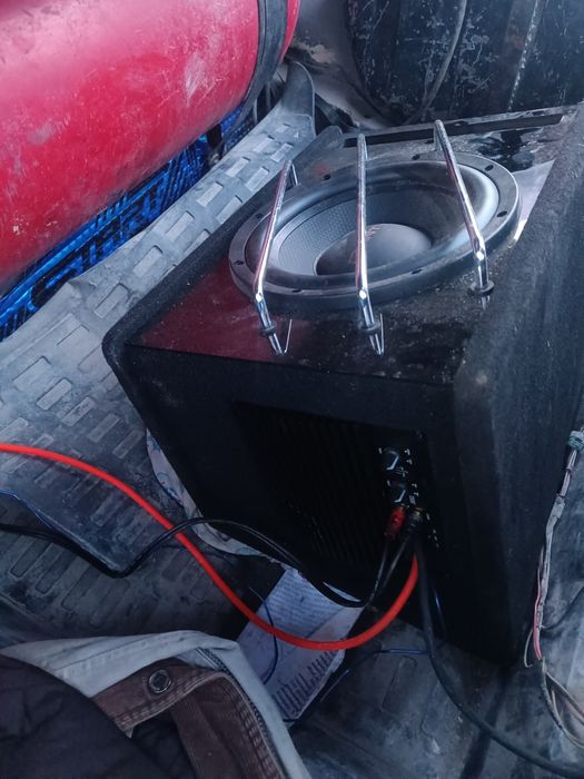 самбуфер DANTY сотилади. кизикканлар боса тел килилар 100$ ками бор