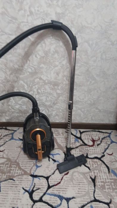 Пелесос сотилади янги