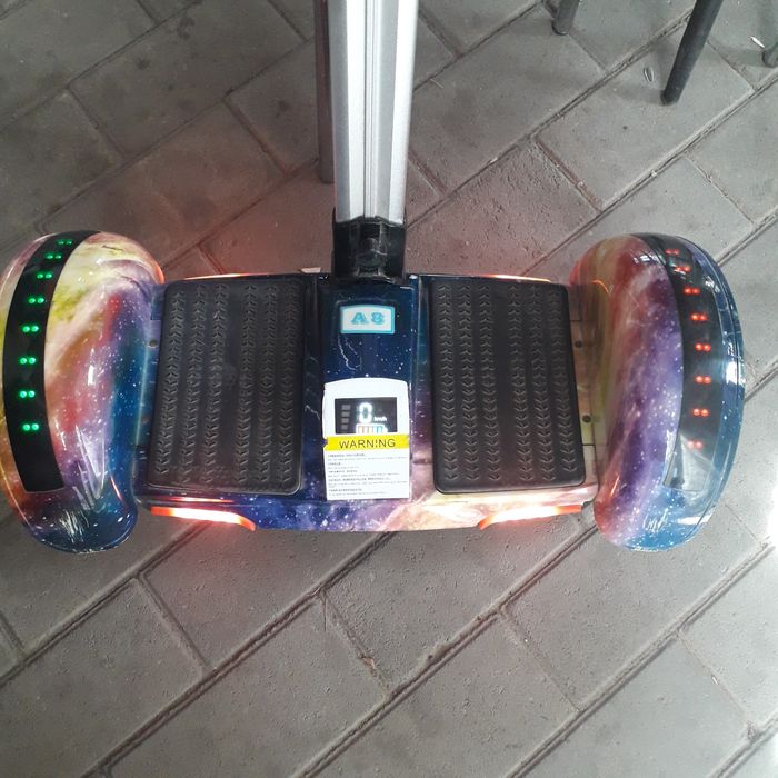 Продам гироскутер А8