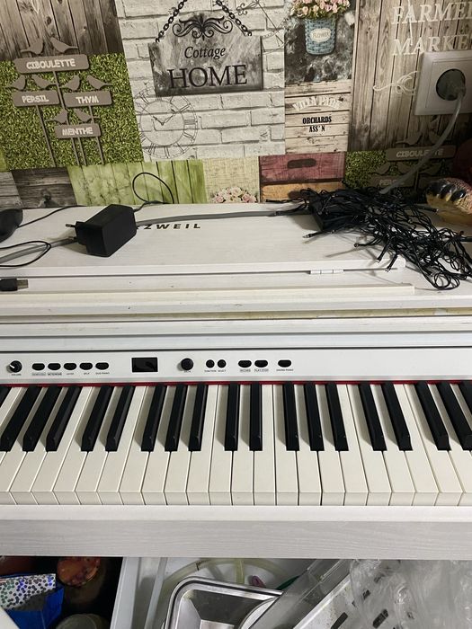 Продам электронное пианино kurzweil