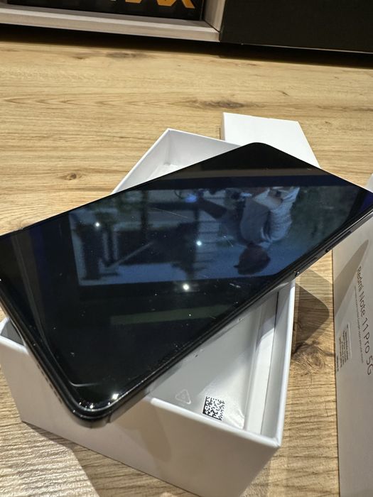Xiaomi redmi note 11 pro 5G с чисто нова батерия