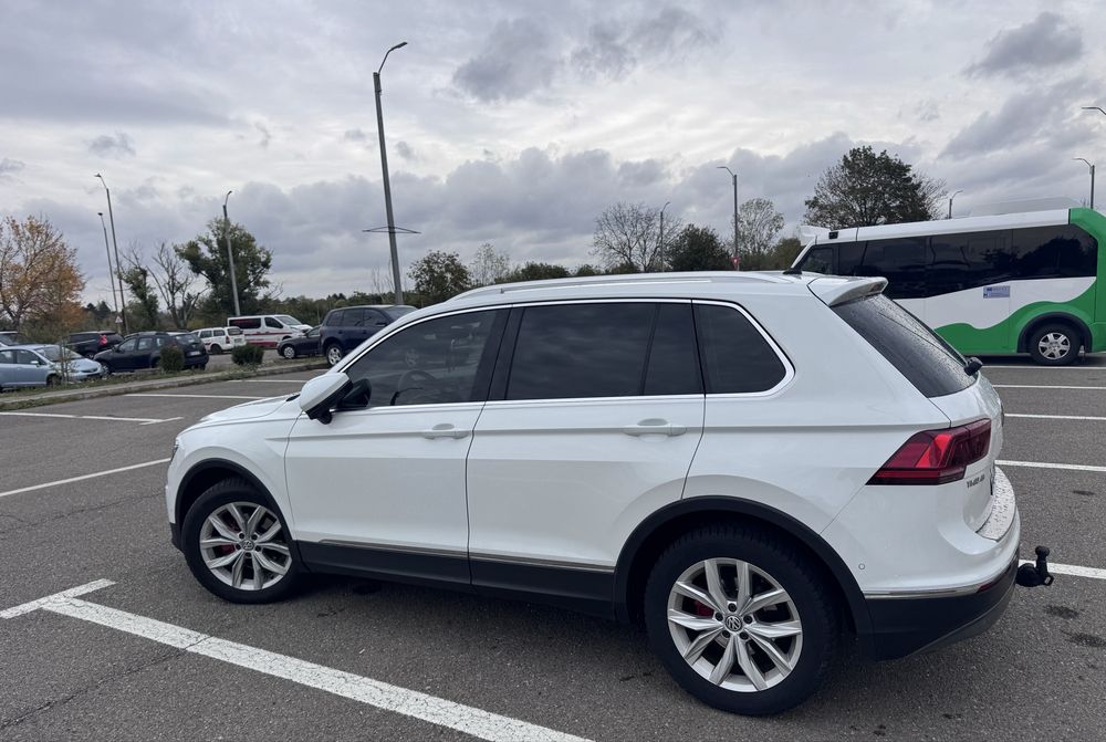 VOLKSWAGEN Tiguan 2018 — imagine 4