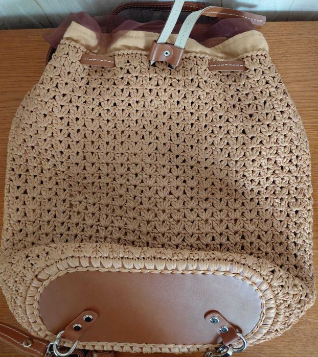 Рюкзак с подкладом очень красивый