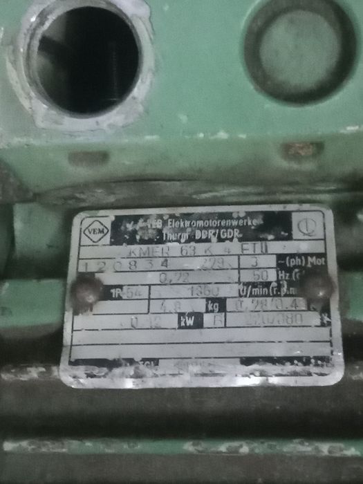 Продам двигатели асинхронные
