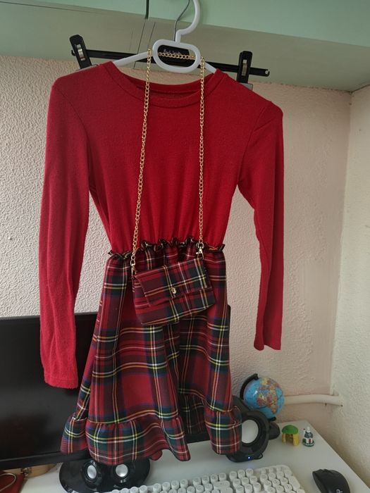 НУКК Униформи Италиански лицей