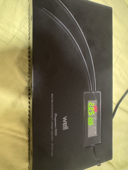 Stabilizator tensiune Well