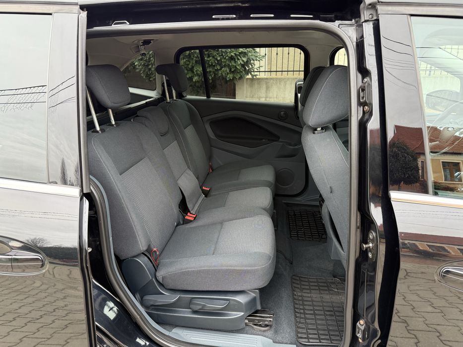 Ford Grand C-Max 7 Locuri
