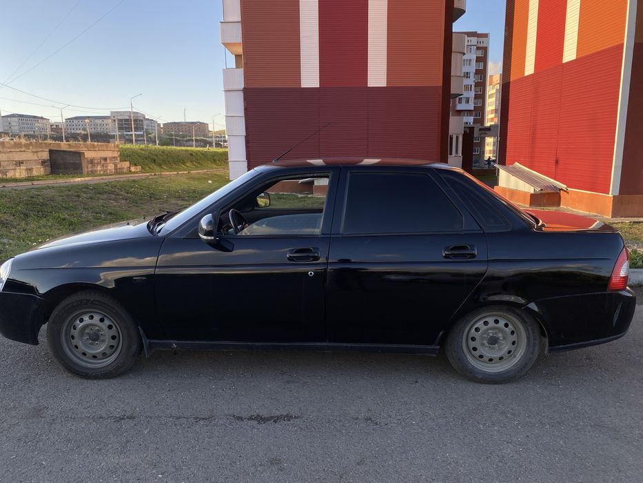 Продам приору состояние отличное
