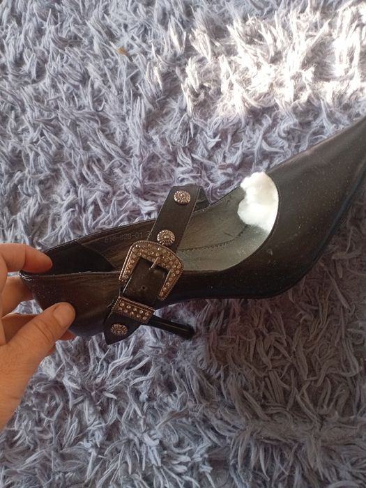 Продам туфли в хорошем состоянии