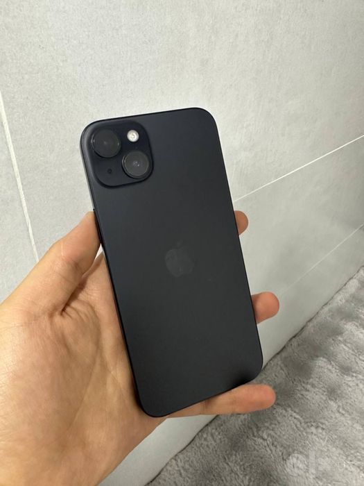 iphone 15+ black