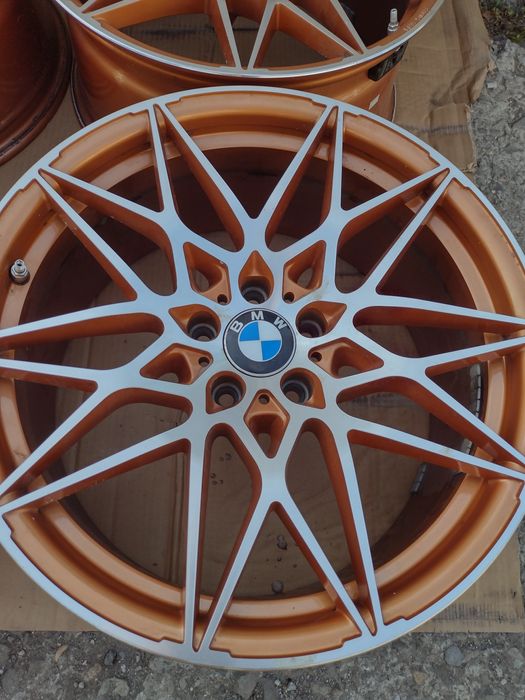 Топ състояние MAM 19-5x112 et30 8.5j BMW G30