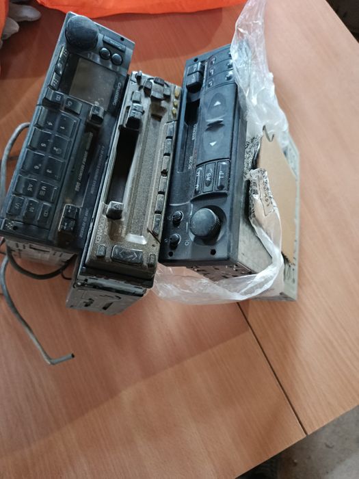 Продам автомагнитолы