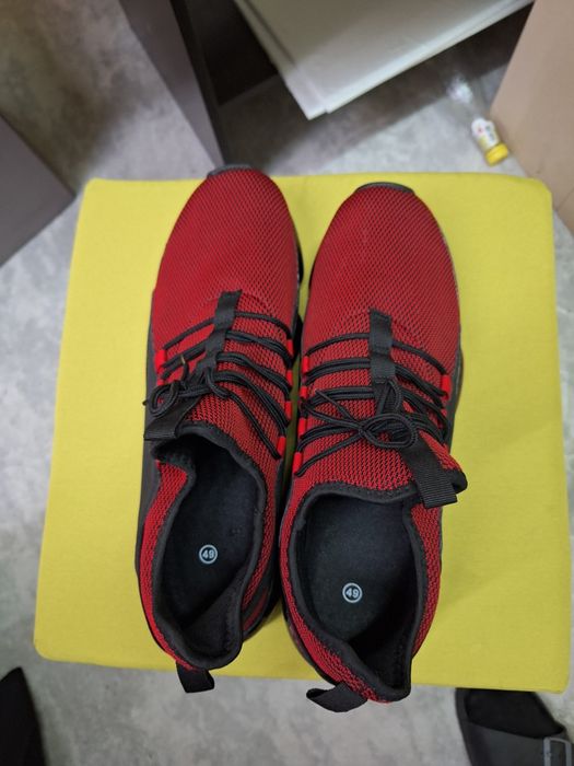 Маратонки 49 номер