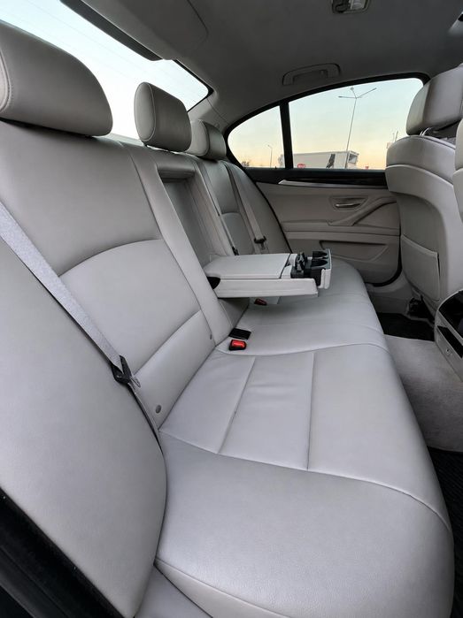 BMW Seria 5 2013 — imagine 5