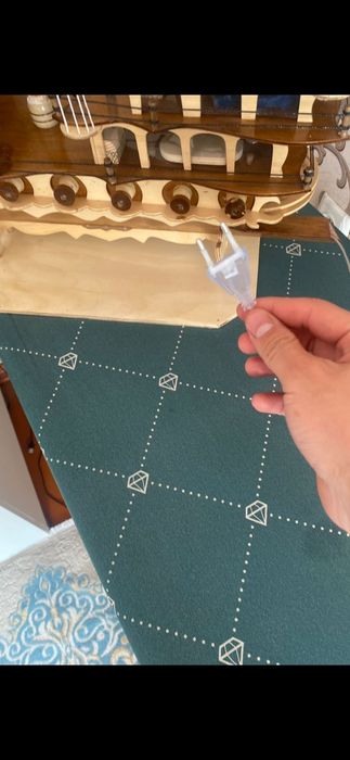 Кеме қолдан жасалған. 100%.