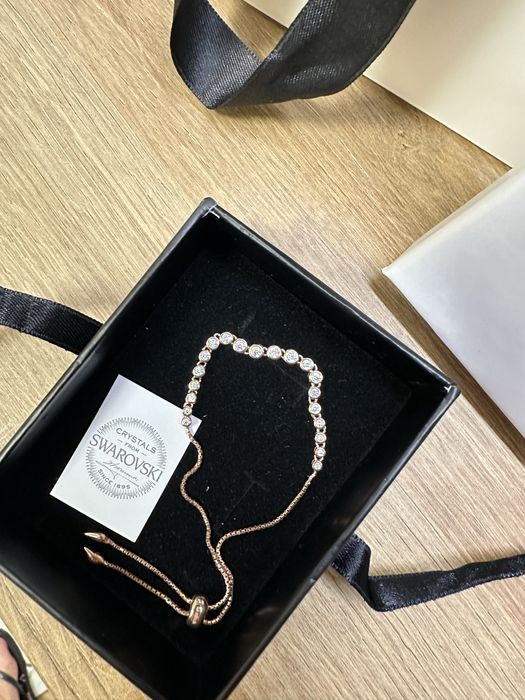 Гривна Swarovski -pink gold