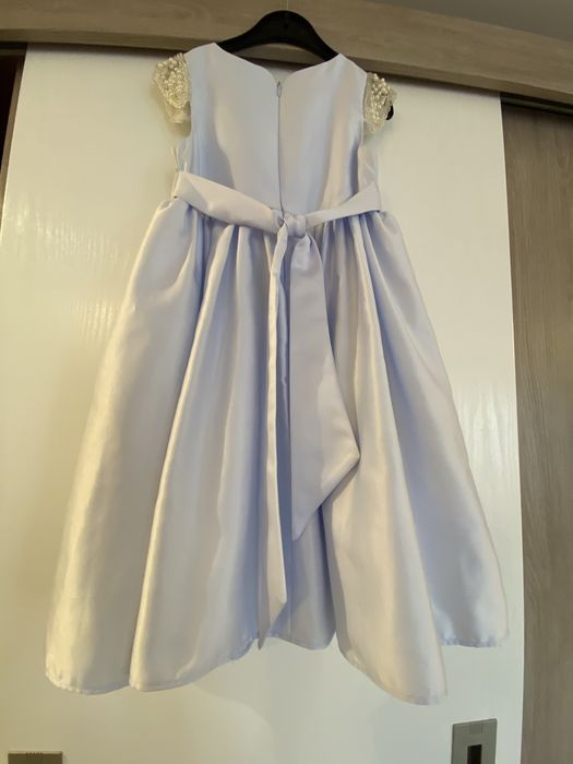 Рокля за момиченце сатенена с перли-5 год.