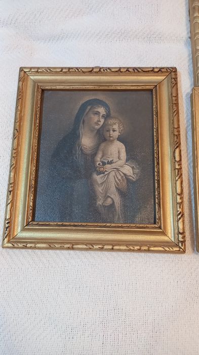 Vand o icoana superba inramata cu Fecioară Maria și Pruncul