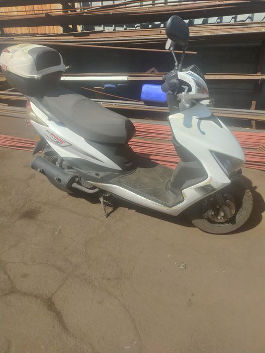 Продам мопед в о́тли́чном со́сто́янии