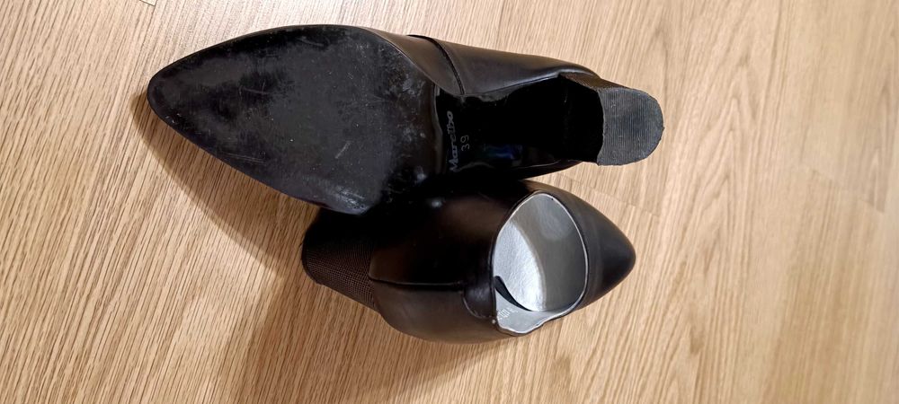 Vând pantofi piele dama Marelbo