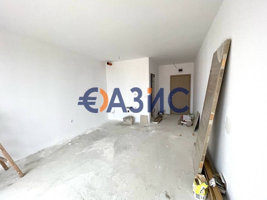 Продава се Едностаен апартамент в к.к. Слънчев бряг - 32 кв.м за 619 €/кв.м - Снимка #2