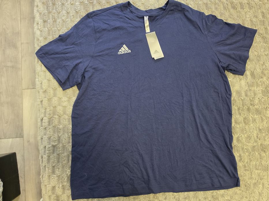 Off-White, Louis Vuitton, NIKE  , Boss, Dsquared2 - тениски