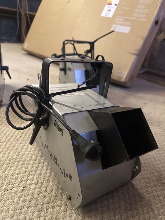 Vand masini de baloane Antari B100