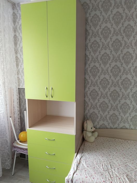 Продам недорого мебель