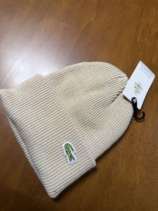 Caciula Fes Lacoste noua/new unisex