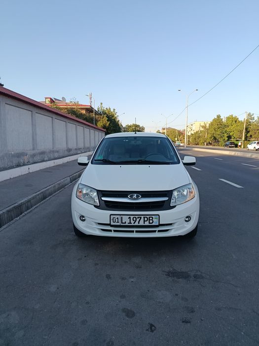 Lada Granta 1.6 2013г