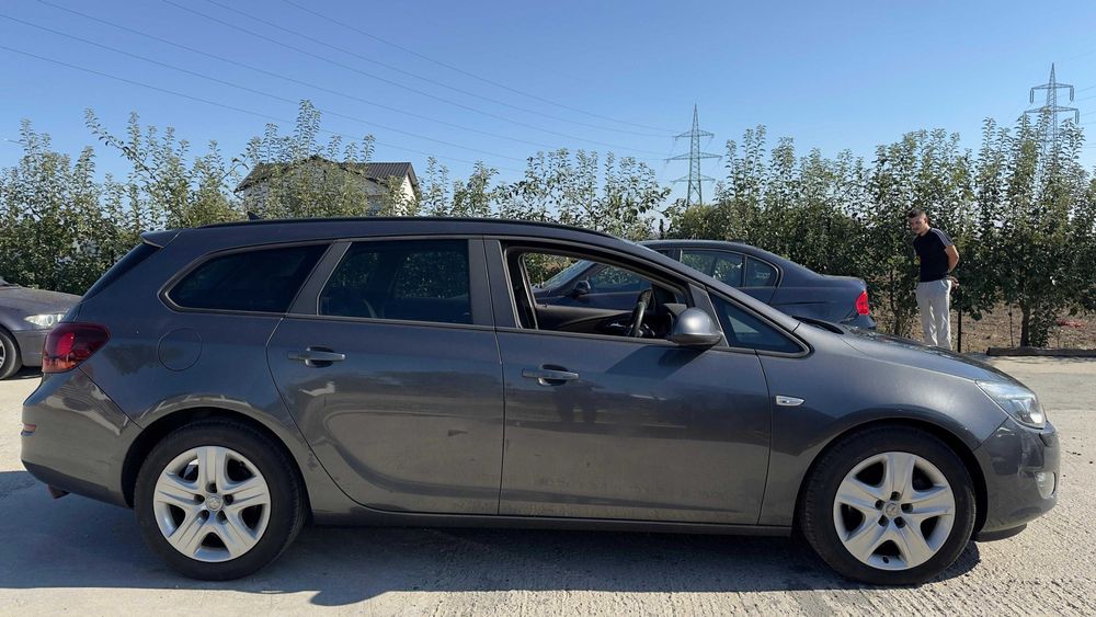 Bot Complet / Piese dezembrare Opel Astra J A20DTH AF40