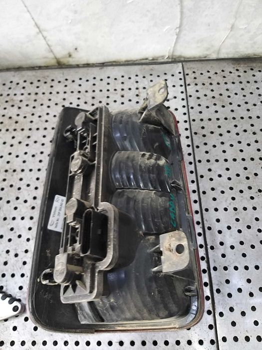 Stop tripla lampa dreapta vw caddy 3 2k 2c 2vp35404202