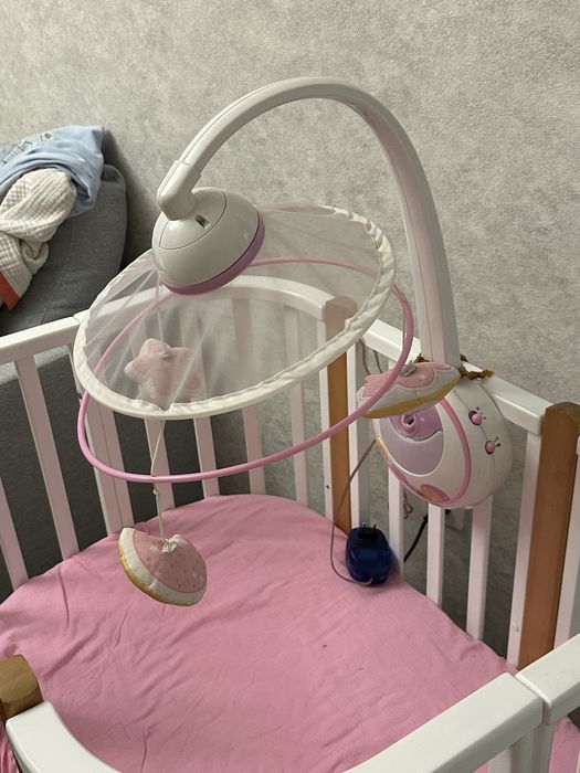 Мобиль детский на кровать