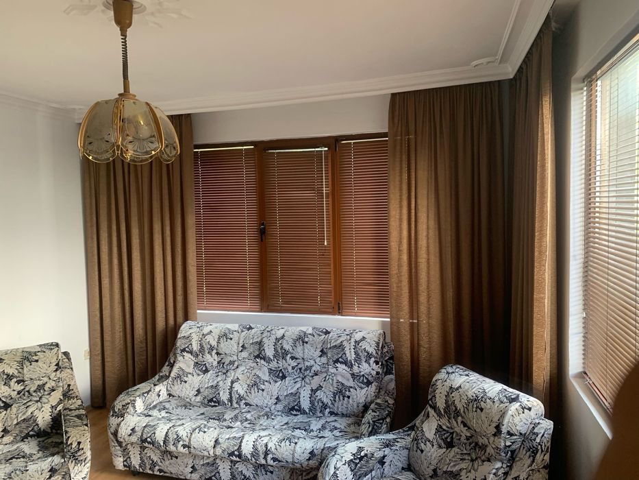 Дава се под наем Тристаен апартамент в Смолян, Стар център - 74 кв.м за 280.5 € - Снимка #5