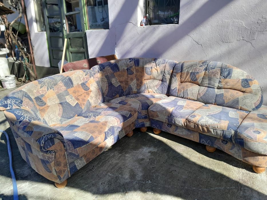 Canapea colțar modular – 4 metri – foarte confortabilă
