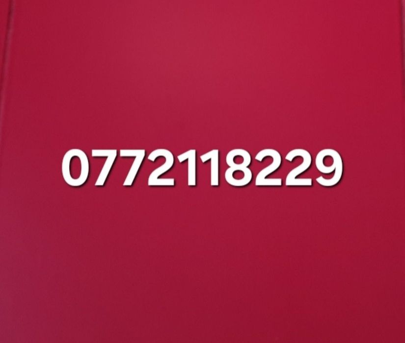 Telefon Samsung cu tastatura laterala