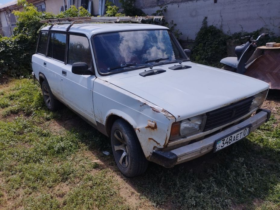 Продам рабочую лошадку ваз-2104