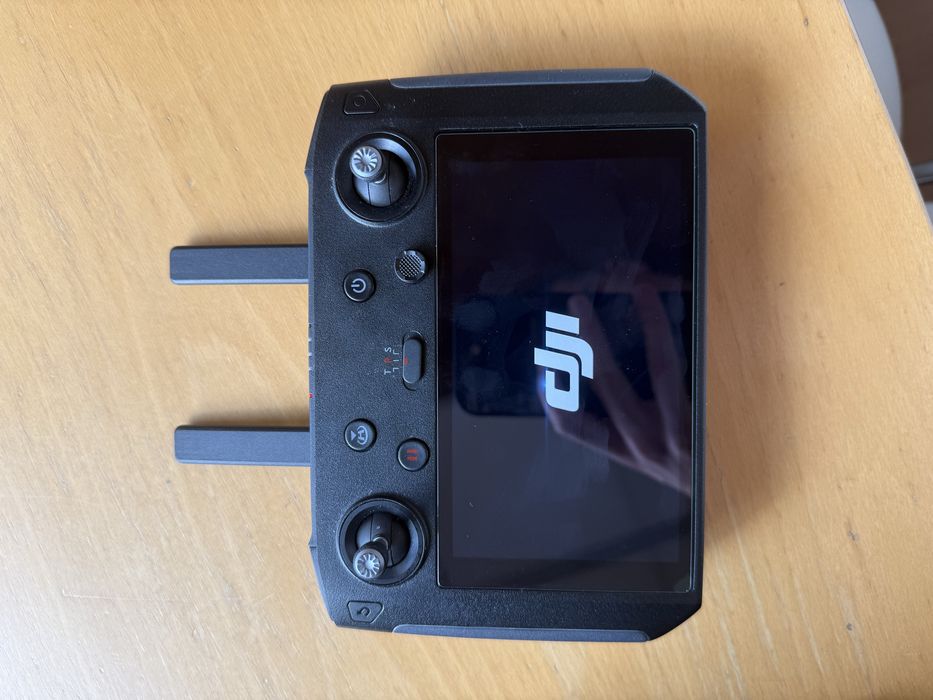 Dji air2s fly more combo