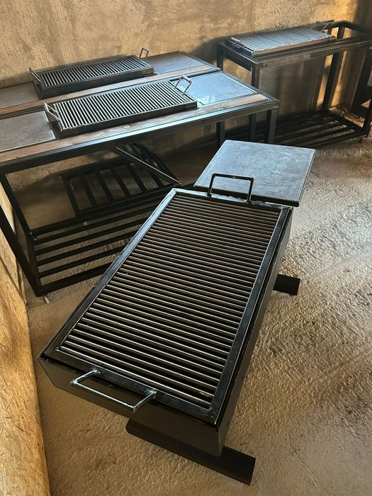 Gratar cu blat . 1100 lei